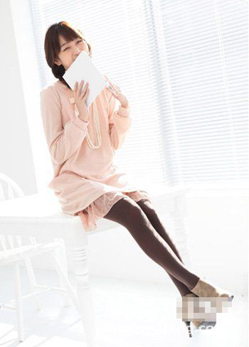 7件长礼服很好地遮盖了肉