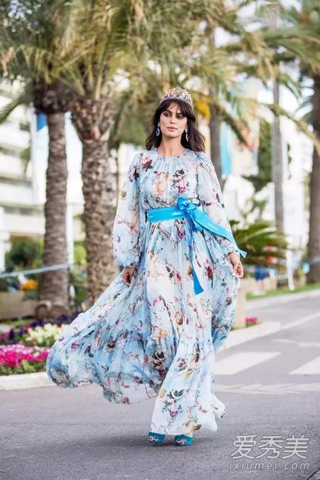 你穿过的冷却器!这些冰淇淋颜色非常适合夏天。