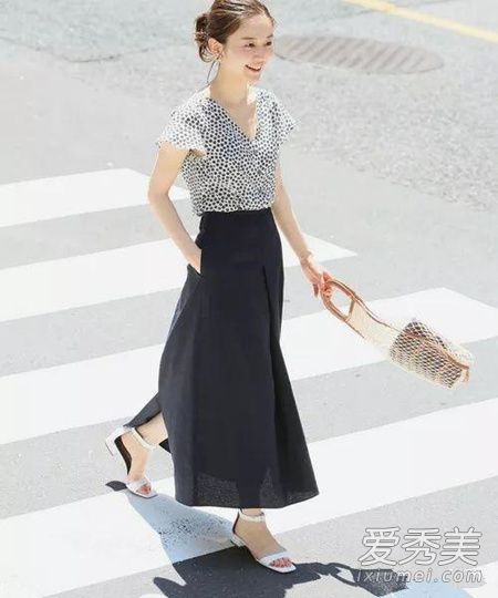 日本成年人有什么样的夏装