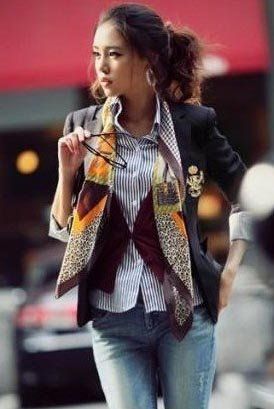 明星们搭配着优雅的女性品味。