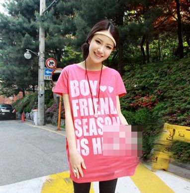 最热的夏天是漂亮女孩穿又甜又辣的衣服的时候。