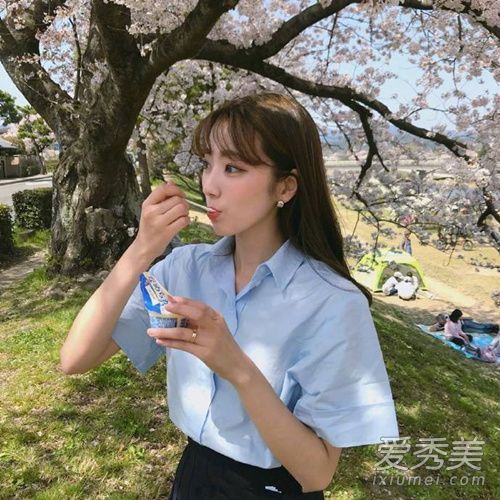 2018年时尚女装让衬衫收缩你的时尚风格