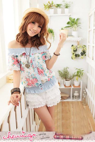 蕾丝+碎花打造甜蜜的五月假期