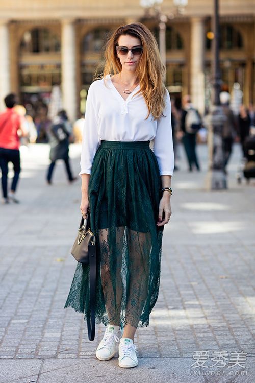 长裙和上衣配什么，长裙和照片配什么