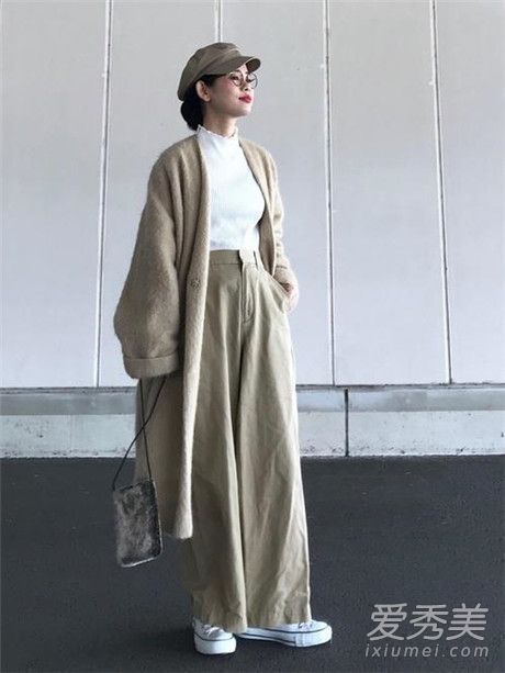 穿不超过三种颜色，用最少的款式在时尚的街道上跳跃