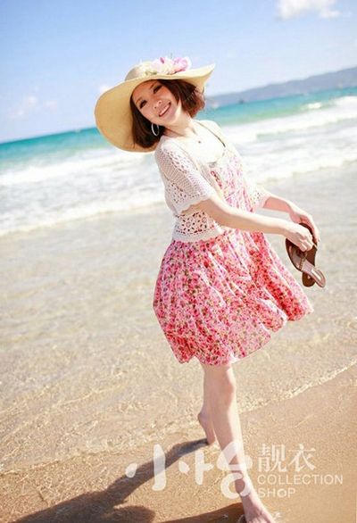 各种服装增添女性气息