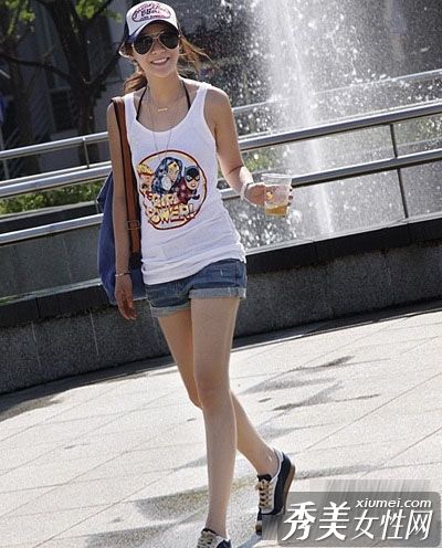 李孝利·奥古斯特服装教会你打造明星气质