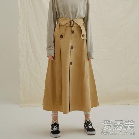 冬天女孩的裙子下面有什么?当然是秋裤了!