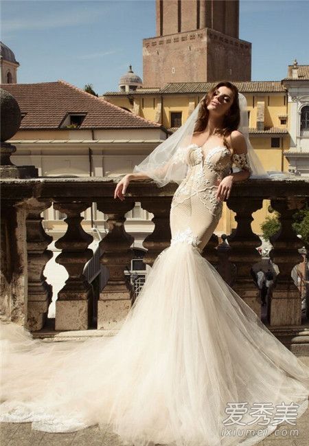 你应该穿什么样的厚臂婚纱?你不仅应该遮盖肌肤,还应该美丽。