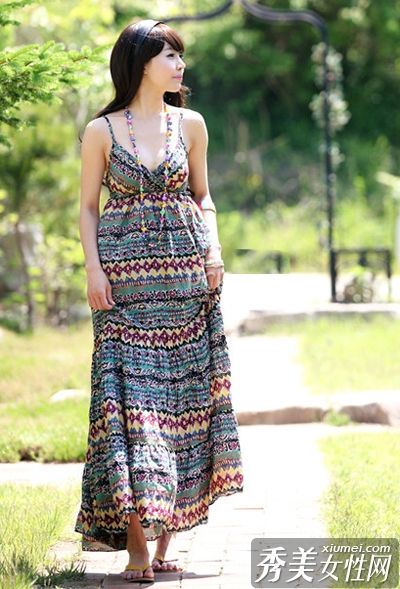 外国民族服饰穿夏天的热情