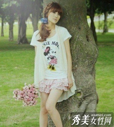 温柔浪漫的荷叶边在夏天清新迷人。