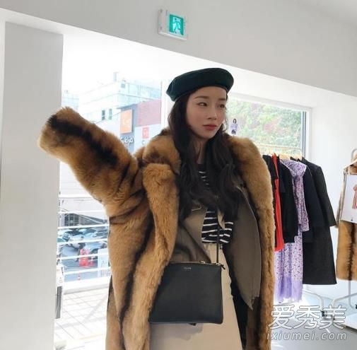 “高而窄的女孩”三款单品穿着时尚感!