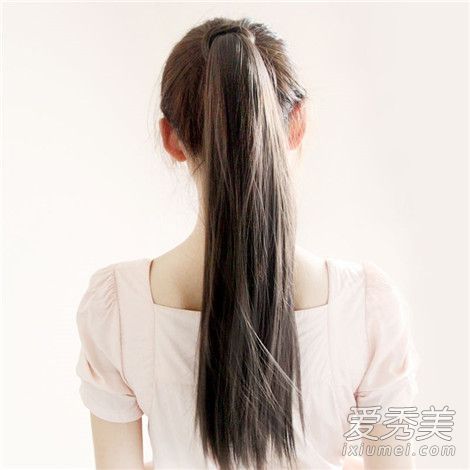 让头发变软和拉直有什么区别?让头发变软会伤害你的头发吗?