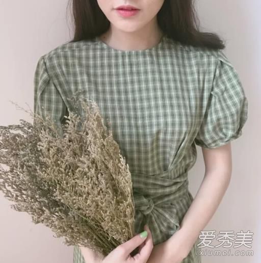 格子裙搭配技巧分享
