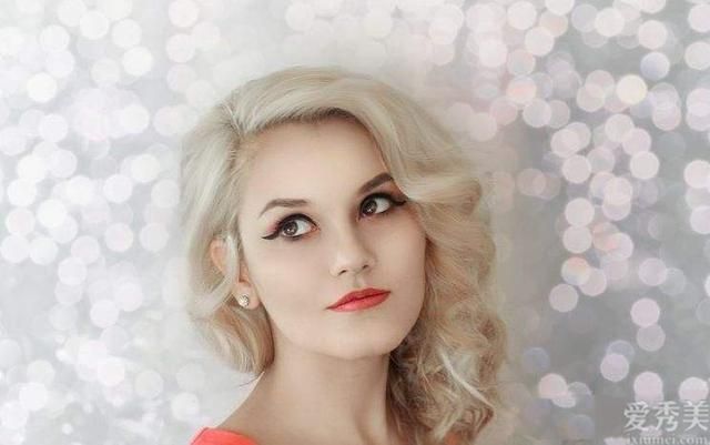 化妆和素装有多大区别