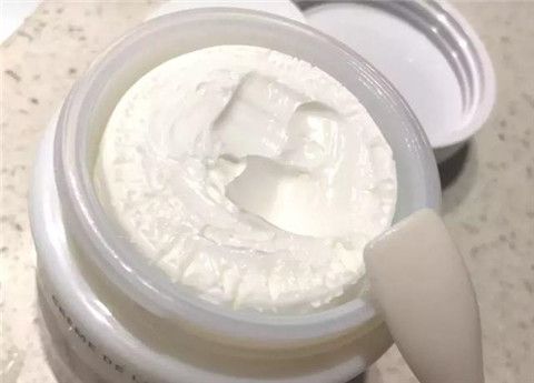 如何乳化深海40周年面霜?