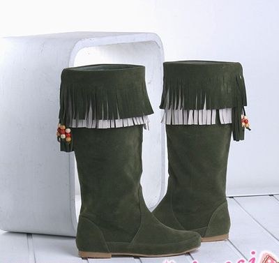 平底流苏靴不可或缺的时尚单品