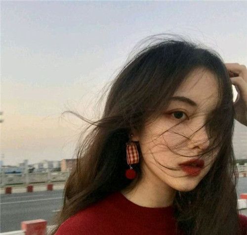 头皮屑分为几种。什么洗发水用于治疗头皮屑瘙痒