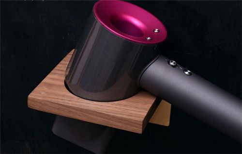 戴森吹风机怎么样?为什么戴森吹风机很热