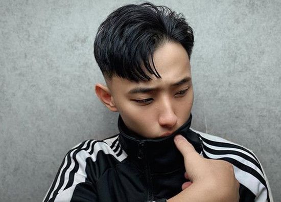 2019年秋天男孩会穿什么发型?短发在2019年秋季很流行