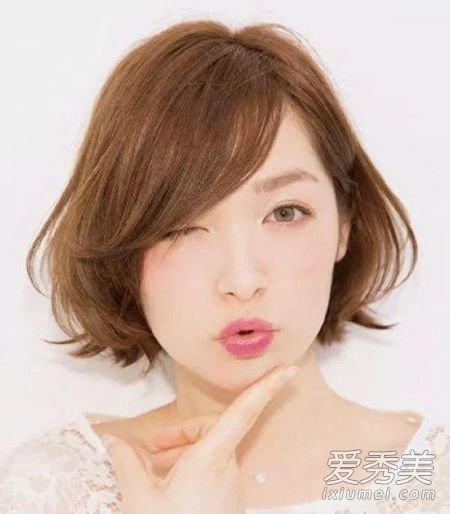 如何在夏天把短发扎得凉爽?3种短、中、长头发的发型