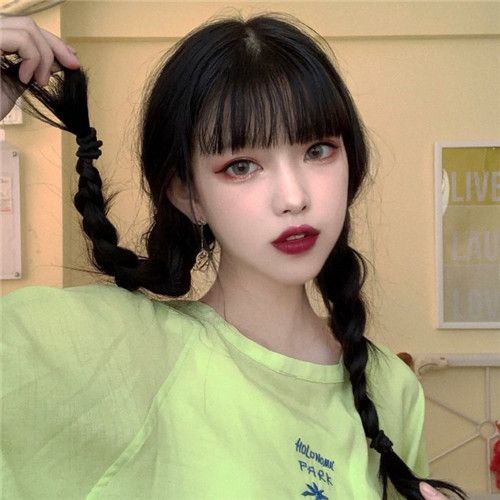 为什么有些人不适合刘海整齐的女孩?哪些特征不适合刘海整齐的女孩?