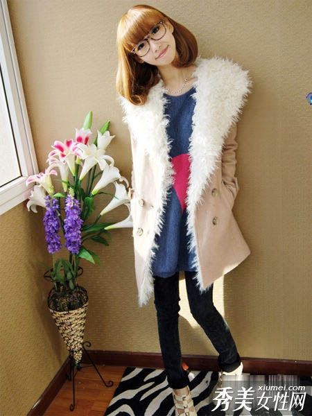 翻领羊毛衫+长毛衣甜美约会装