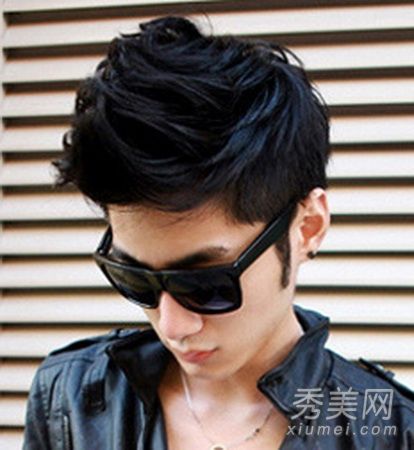 街头时尚达人2012最新男士发型提前知晓