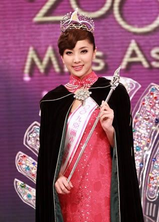 2009年亞洲姐妹徐瑩化妝冠軍