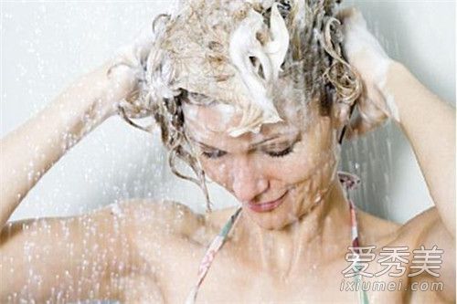 不含矽酮的洗發水能洗得越來越多油嗎？不含矽酮的洗發水會掉頭發嗎？