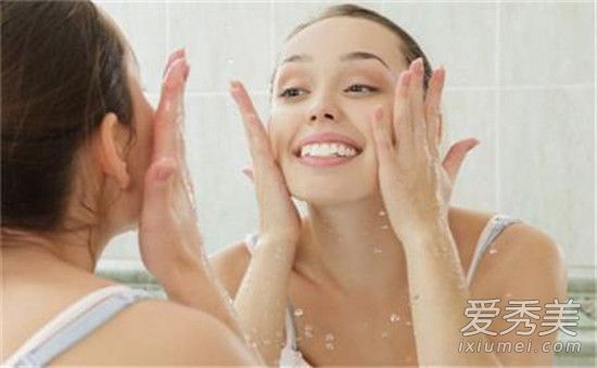 白醋真的能洗脸祛斑吗？白醋真的能洗脸变白吗？