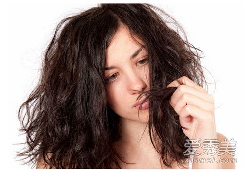 如何改善油性头发如何去除油性头发中的油脂