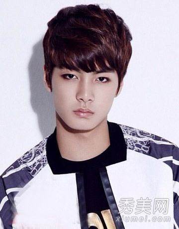 2014年韩国男孩的最新发型设计超级帅。