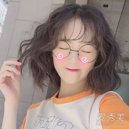 夏天适合烫发吗?夏天什么样的头发适合烫发