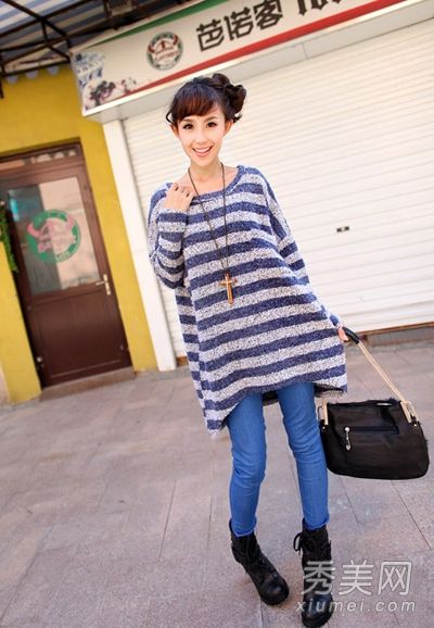 10件毛衣越薄，穿上潮靴看起来就越亮。