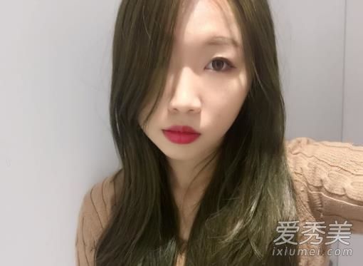 亚麻绿色头发看起来像什么?亚麻褪色后是什么颜色?
