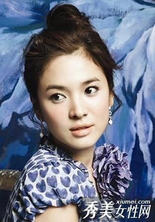 韩佳在蔡林发大赛中看谁更有女人味