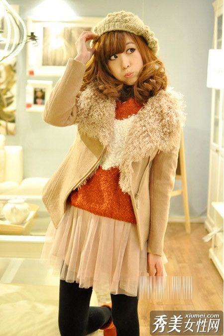 短外套+毛衣+雪纺裙子