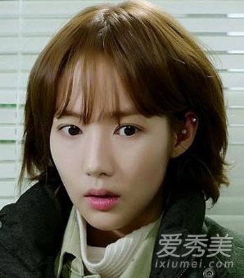 长脸女孩适合短发发型9小脸更实用