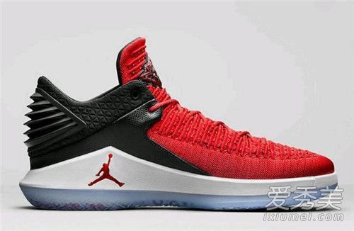 aj32低颜色匹配所有aj32低北卡罗来纳州蓝色足迹