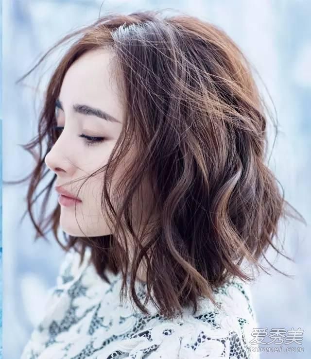 即使你的头发变得苍白,你还能年轻吗?减少发型老化的六个秘诀