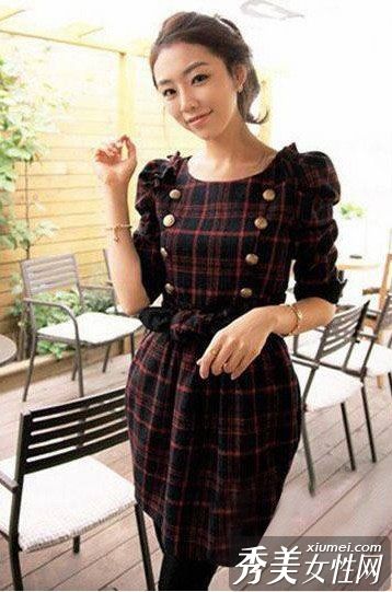 苗条身材的甜美腰裙