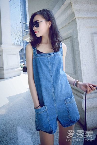 回到18岁!牛仔布皮带短裤老化比赛