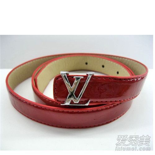 lv和gucci腰带哪个更好,lv和gucci哪个更有价值