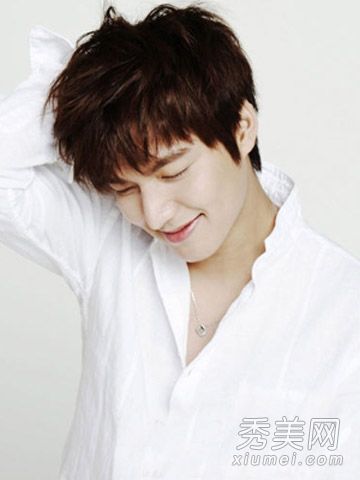 男孩帅气的短发收集迷人的男神