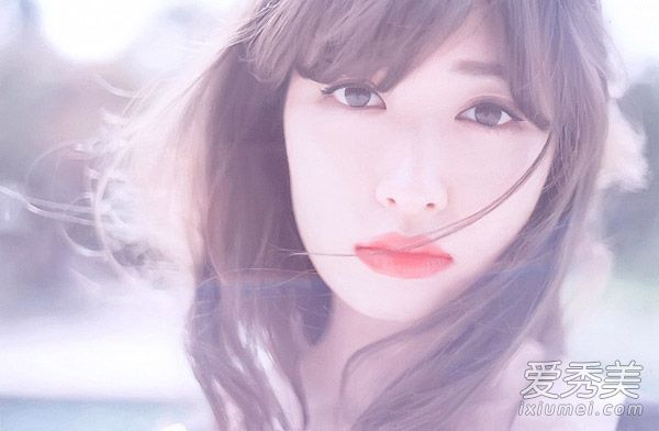 头发容易出油吗?深层清洁减轻头皮负担