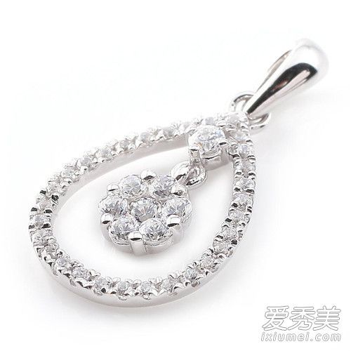 什么用来清洗银器？当银器变黑时，用什么来清洗它？