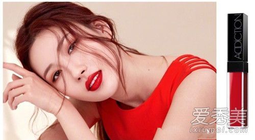 附加2018春季化妆品产品库存和颜色测试