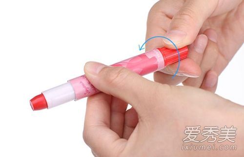 我如何使用口红染发笔?孕妇可以使用口红染发笔吗?