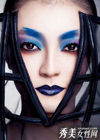 在你脸上写下欲望夸大魔鬼化妆攻击